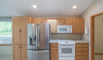2724 Cedarwood Ct SE, Albany, OR 97322
