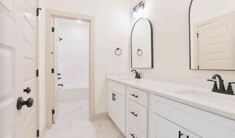 1360 HOMESTEAD Ln, Auburn, AL 36830