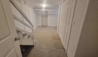 12 Division St A, Danbury, CT 06810