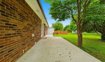 2707 Oakwood Dr, Bardstown, KY 40004