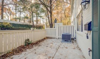 5210 MARIS Ave, Alexandria, VA 22304