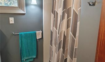 5923 Ogden Ave, Ashtabula, OH 44004