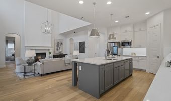 717 Blackbird Dr, Aledo, TX 76008
