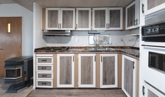 1010 GEARY St 21, Albany, OR 97322