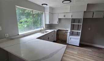 713 N Spears St, Alvarado, TX 76009