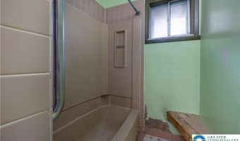 3338 Orefield Rd, Allentown, PA 18104