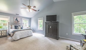 4894 GILBERT STATION Rd, Barboursville, VA 22923