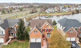 20385 MEDALIST Dr, Ashburn, VA 20147