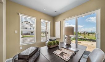 46502 Avery Ln, Bennett, CO 80102