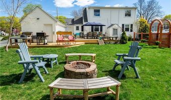 42 Grasslands Rd, East Greenwich, RI 02818