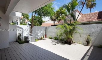3525 Magellan Cir 626, Aventura, FL 33180