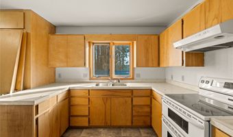 370 Commerce St, Bigfork, MT 59911