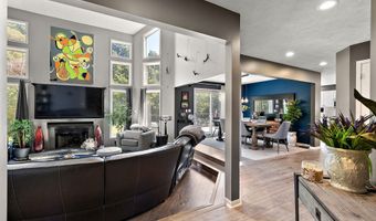 9820 Snow Pointe Dr SE, Alto, MI 49302