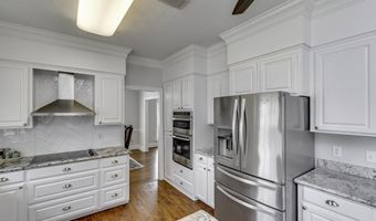 85 Eastgate Dr, Brandon, MS 39042