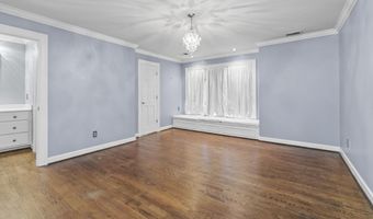 415 Pine St, Camden, SC 29020