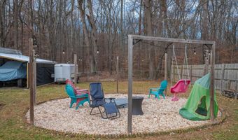 438 CHESTNUT St, Aberdeen, MD 21001