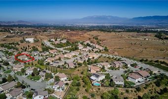 31801 Oakwood Cir, Yucaipa, CA 92399