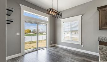 5776 Cedarwood Ln, Ammon, ID 83406