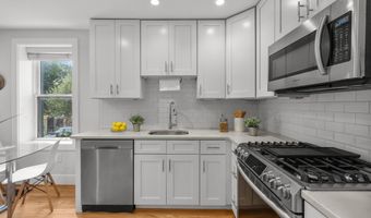 1627 HOLBROOK St NE 2, Washington, DC 20002