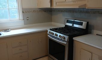 678 Dixie, Macon, GA 31206