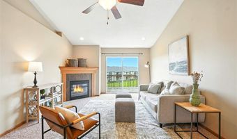 1805 Goose Lake Cir, North Liberty, IA 52317