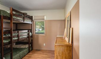 1105 Grove St, Baldwin City, KS 66006