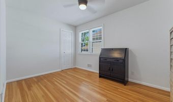 25-27 W 6th St, Bayonne, NJ 07002