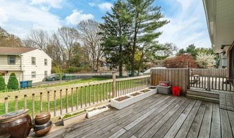 2776 E Main St, Bridgeport, CT 06610