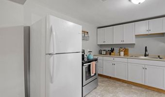 31 Water St #1, Bradford, NH 03221