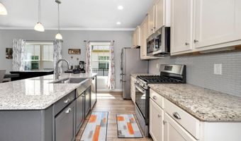 17323 Brooklawn St, Athens, AL 35611