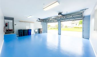 16470 Oakview Cir, Alva, FL 33920