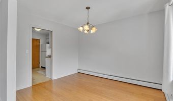 1558 1560 W Jones Dr SW, Ann Arbor, MI 48105
