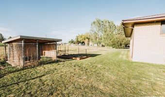 202 Cottonwood Ln, Blackfoot, ID 83211