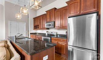 101 Barnard St 203, Savannah, GA 31401