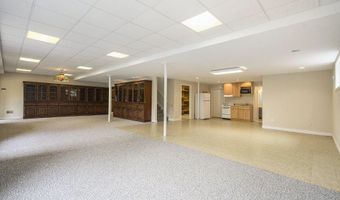 436 Pine Brae St, Ann Arbor, MI 48105