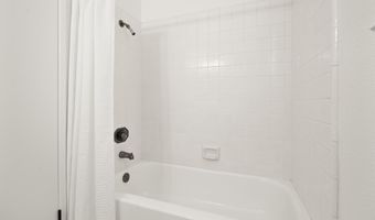 39 Crane Ct, Alameda, CA 94502