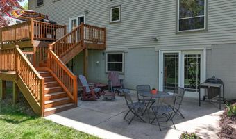 5999 139th St W, Apple Valley, MN 55124