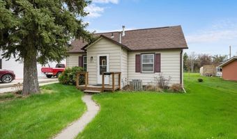 1112 Elkhorn St, Belle Fourche, SD 57717