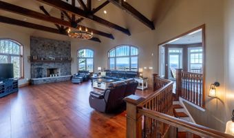 6 Crescent Dr, Bow, NH 03304