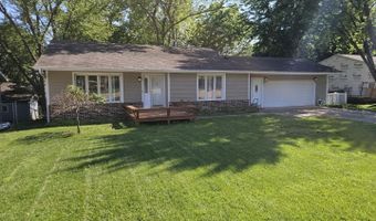 443 Rohr St, Arnolds Park, IA 51331
