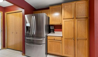 10390 64th St NE, Albertville, MN 55301
