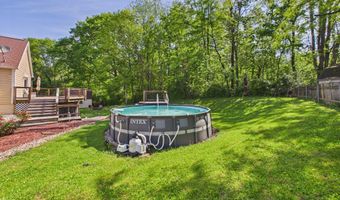 1822 Williams Way E, Anderson, IN 46011