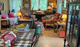 613 Stony Point Rd, Benson, VT 05743