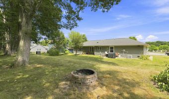 2301 LaForge Ln, Auburn, IN 46706