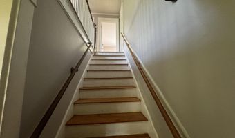 215 French St, Bangor, ME 04401