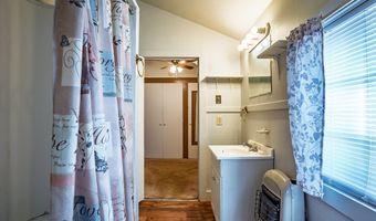 210 Eureka St, Batesville, MS 38606