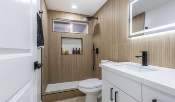 2330 Ahakapu St, Pearl City, HI 96782