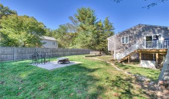 25 Cedar Grove Dr, Exeter, RI 02822