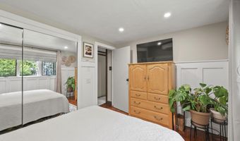 30 Brookman Dr, Blandford, MA 01008