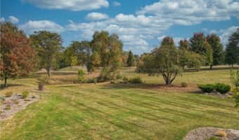 563 E Acadia Pt, Aurora, OH 44202